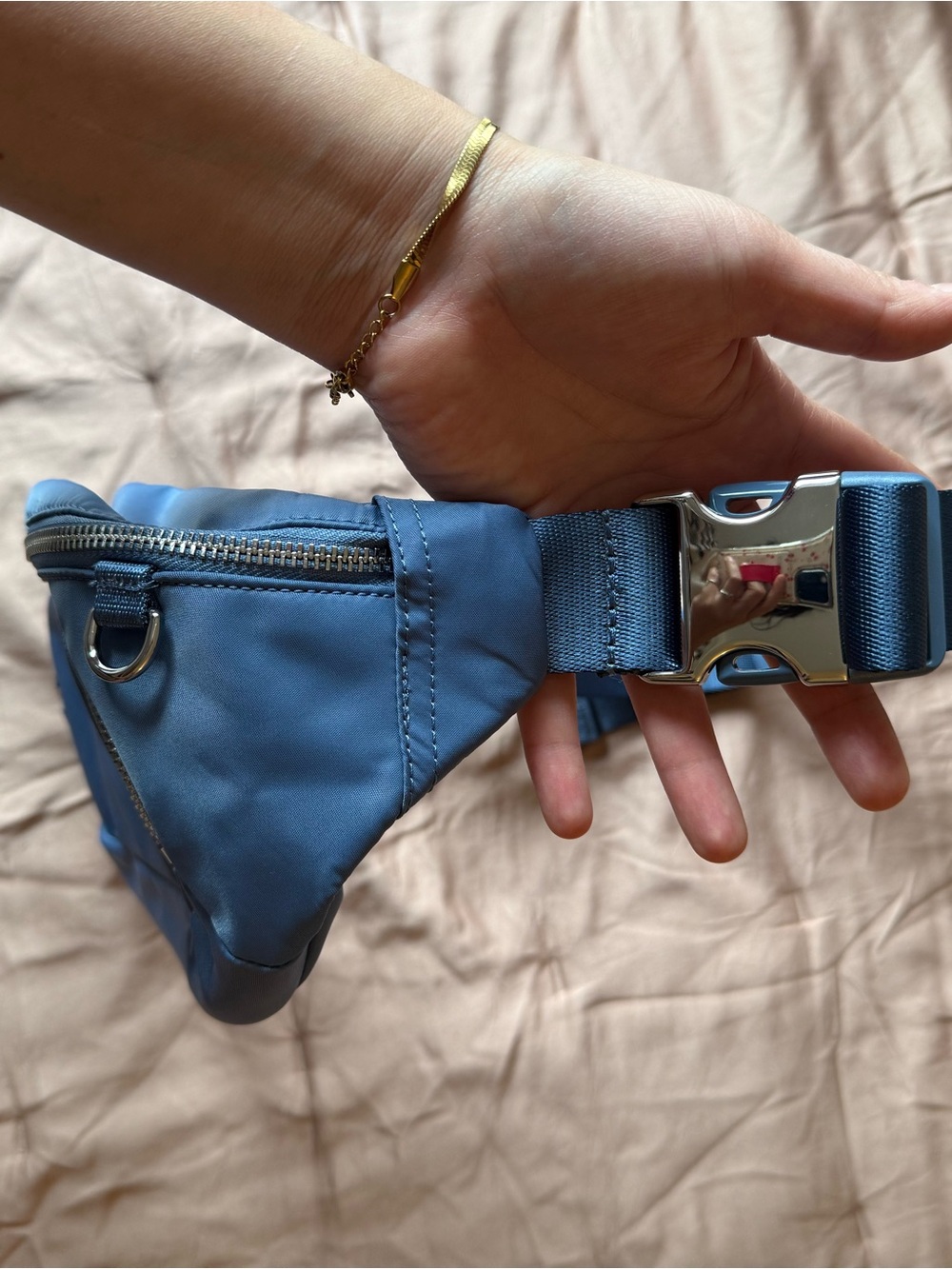 Lululemon Everywhere Belt Bag XL Washed Denim Silver NWT - Picture 4 of 10